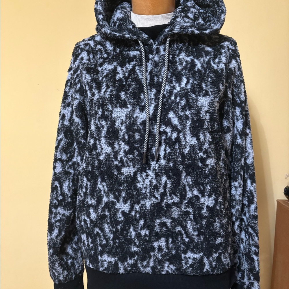 Athleta pre-loved Tugga Sherpa Hoodie Size S